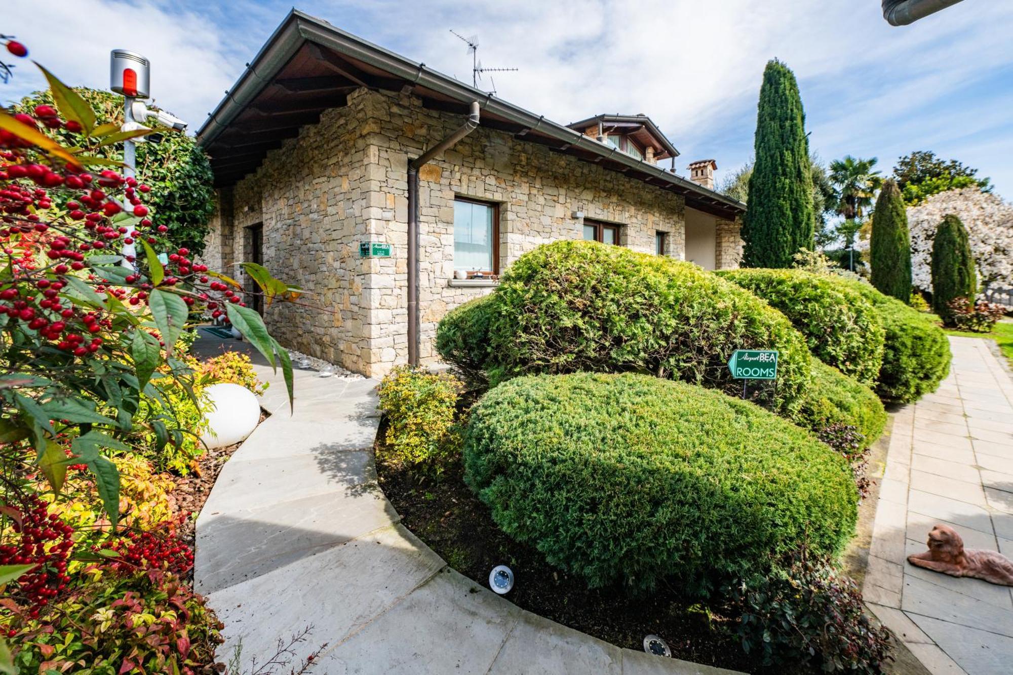 Airport Bea Rooms Azzano San Paolo Exteriér fotografie