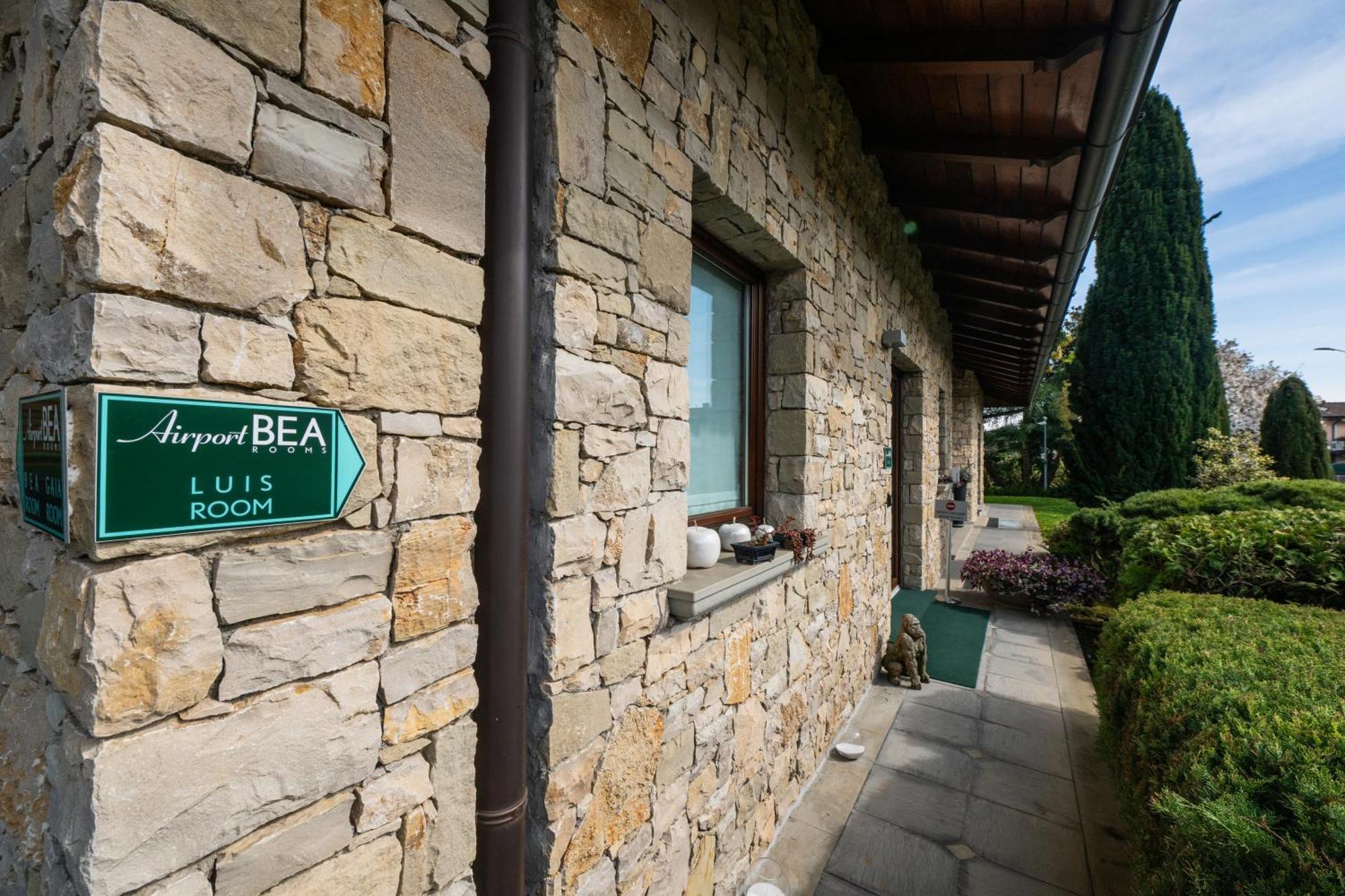 Airport Bea Rooms Azzano San Paolo Exteriér fotografie
